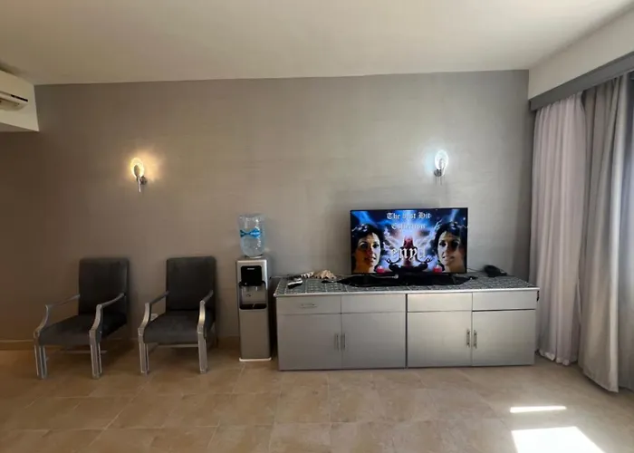 Classy New 2 Bedrooms 2 Bathrooms At Domina Coral Bay Sea View With Everything Need Apartmanhotel 3*