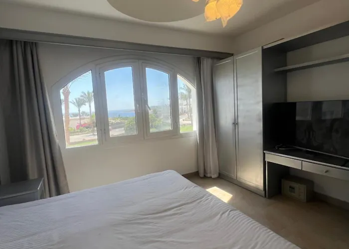 Classy New 2 Bedrooms 2 Bathrooms At Domina Coral Bay Sea View With Everything Need Apartmanhotel